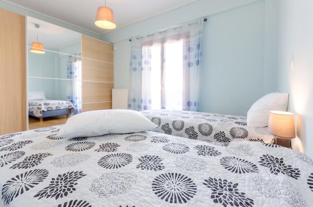 Leo - Unique Glyfada Apartment Atenas Exterior foto