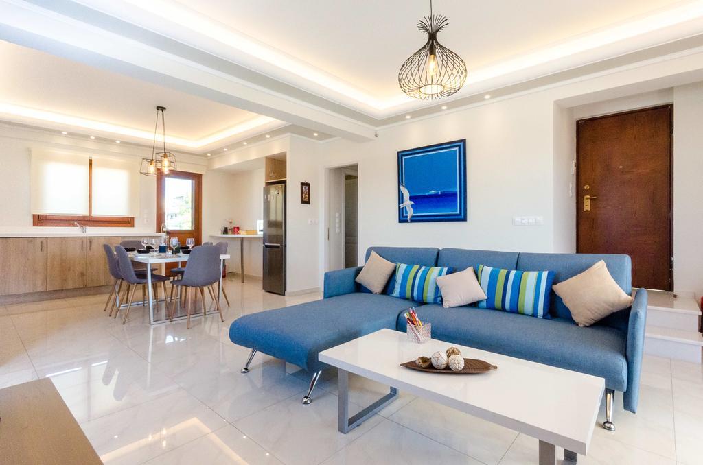 Leo - Unique Glyfada Apartment Atenas Exterior foto